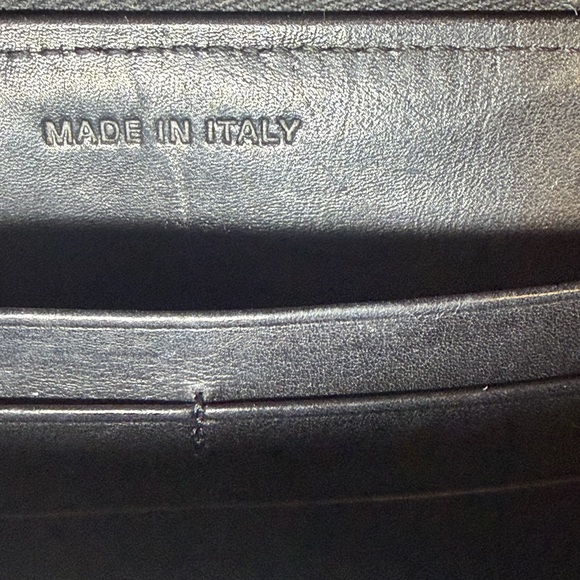 Authentic Prada black Heart with free COA,box❤️🖤❤️ - Picture 7 of 16